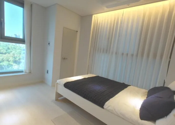 2023 New Build, Super Neat Full Option Appartement