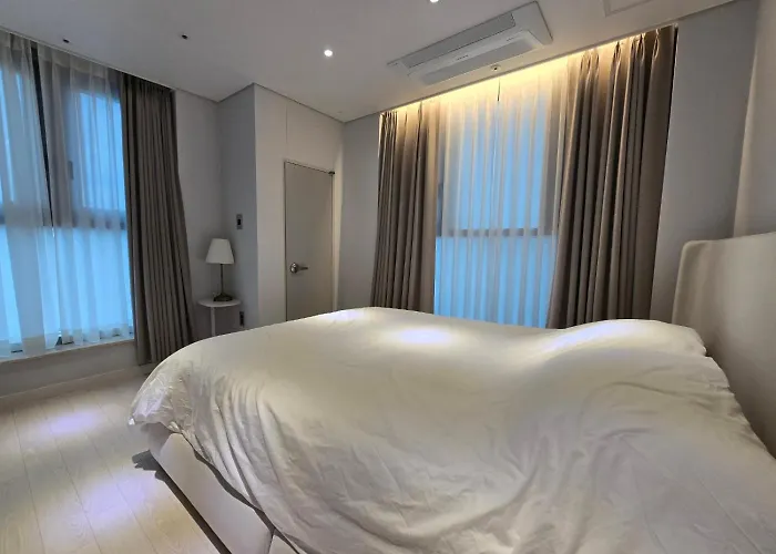 2023 New Build, Super Neat Full Option Appartement
