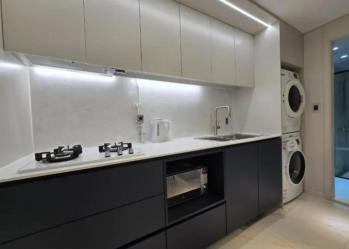 2023 New Build, Super Neat Full Option Appartement